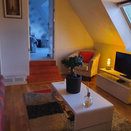 Joelle Et Hans B&B Hopital-Camfrout 外观 照片